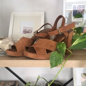 9.5 Leather Suede Nine West Jimar block heels